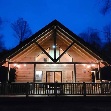 Peek A Boo Cabins: Cozy Cabin Логан Экстерьер фото